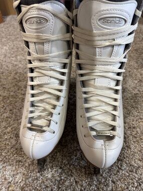 Riedel White Women's Figure Ice Skates